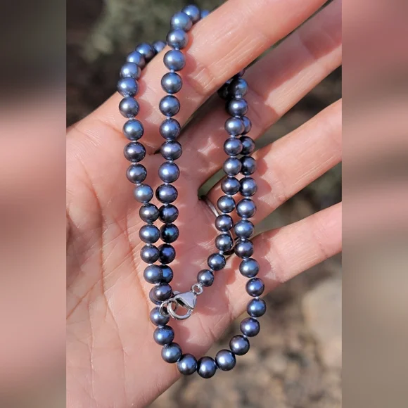 Amazing high-grade natural genuine black pearl 925 sterling silver necklace